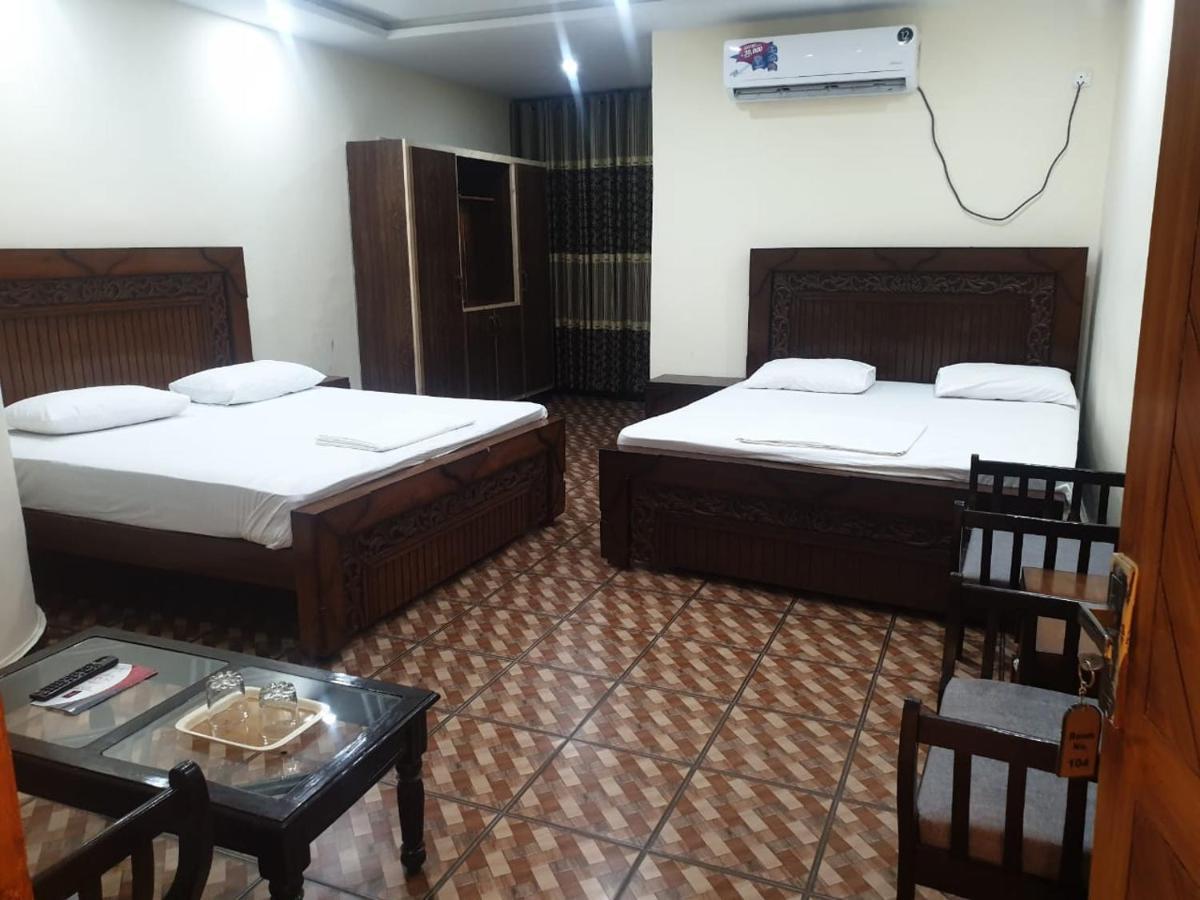 איסלמאבד Dream Night Hotel מראה חיצוני תמונה