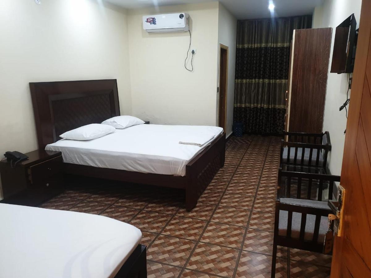 איסלמאבד Dream Night Hotel מראה חיצוני תמונה