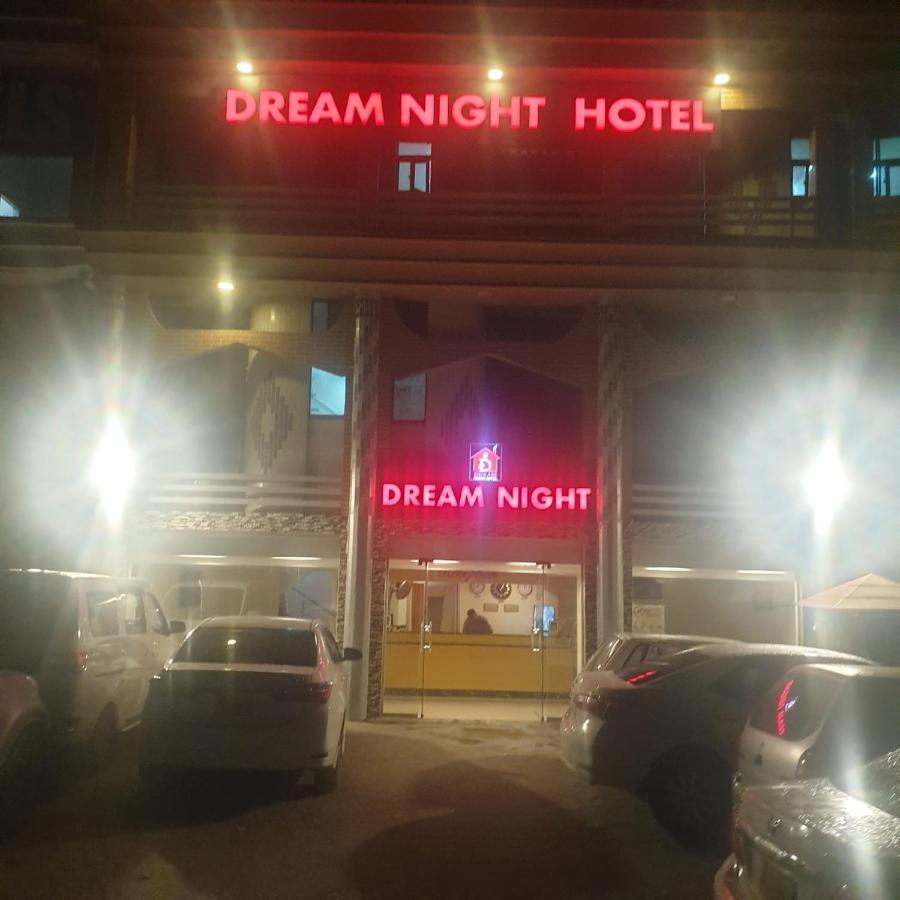 איסלמאבד Dream Night Hotel מראה חיצוני תמונה